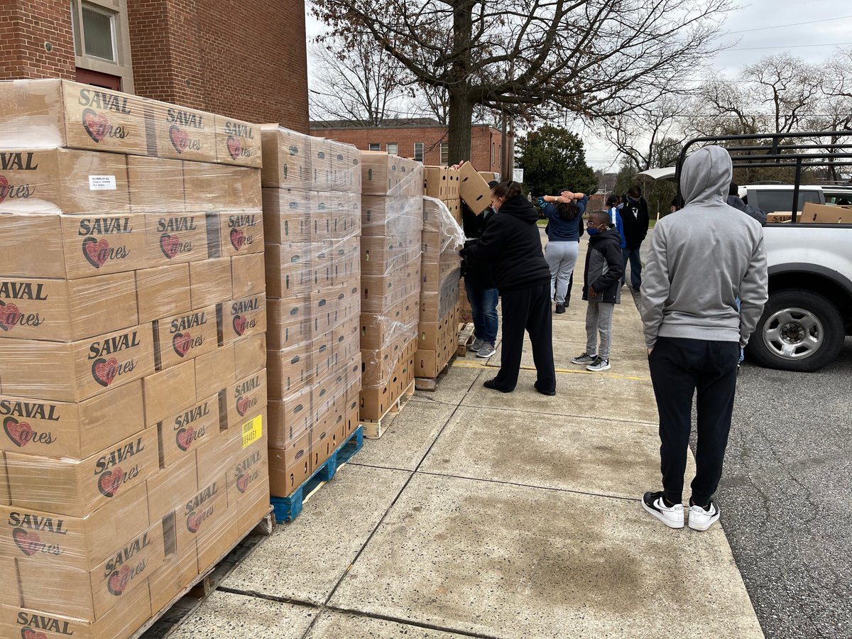Christmas 2020 Food Giveaway — photo 1