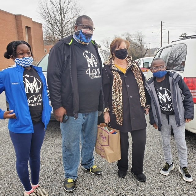 Christmas 2020 Food Giveaway — photo 23